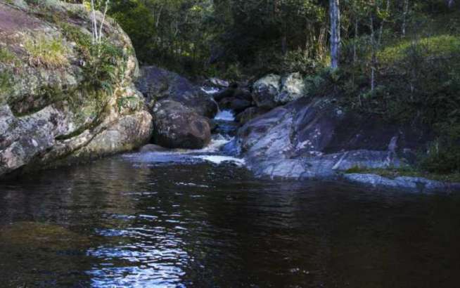 Cachoeira e Poço do Curiaco - Bairro dos Marins - Piquete/SP