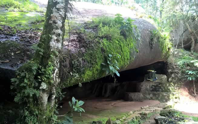 Gruta dos Cioulos Campos do jordão