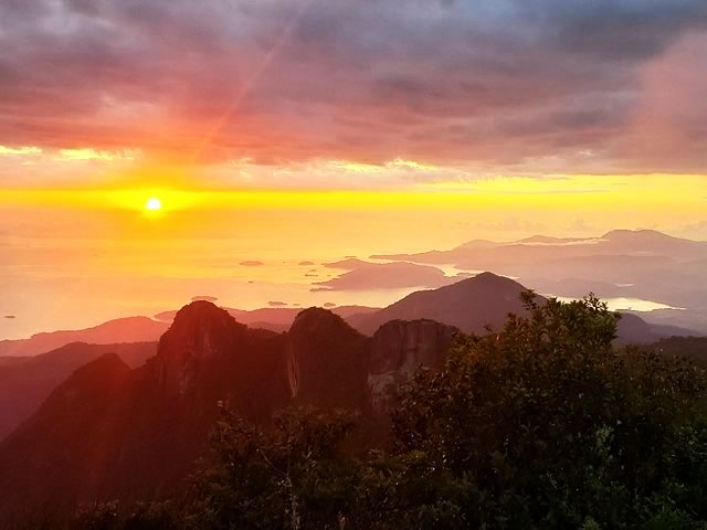 Vista da Baía de Angra dos Reis - Pedra da Macela - Cunha/SP