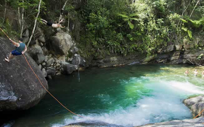 Poço Azul em Lavrinhas
