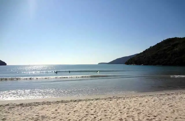 Praia Perequê Açú sem ondas