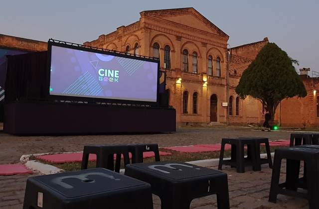 Santa Branca recebe o projeto Cine Rodas