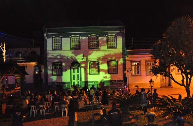 Festival de Inverno do Parque Vicentina Aranha recebe Espetáculo SomBRafrica