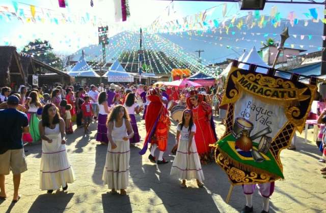 Imagem de capa: Ubatuba se prepara para o 15º Festival da Cultura Popular