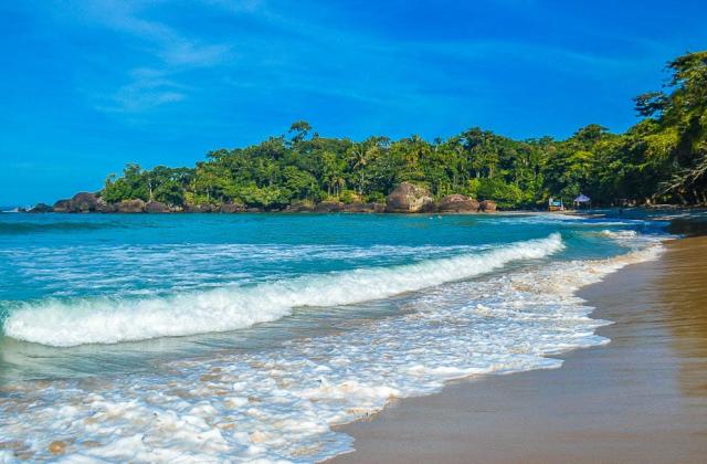 O que Fazer em Ubatuba: Praias, Trilhas e Passeios