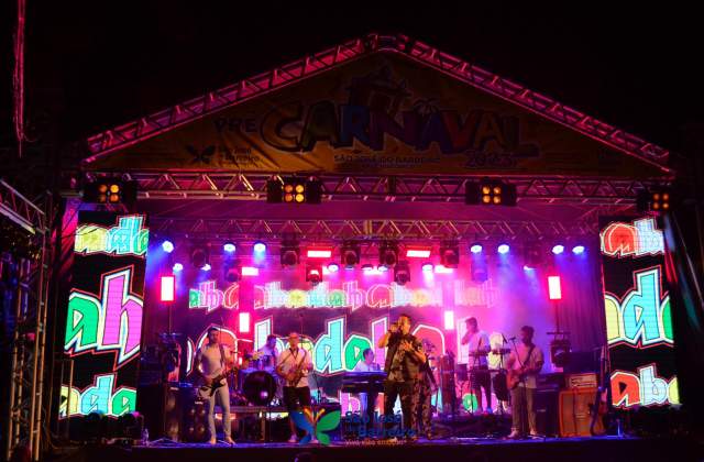 São José do Barreiro tem pré-Carnaval na praça no fim de semana