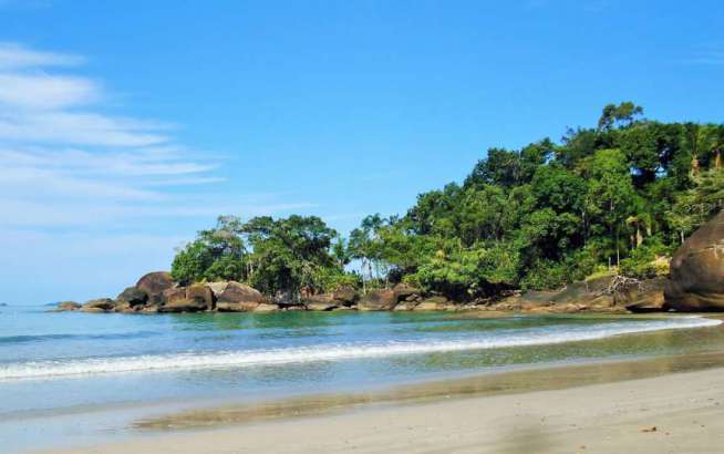 Praia do Félix em Ubatuba