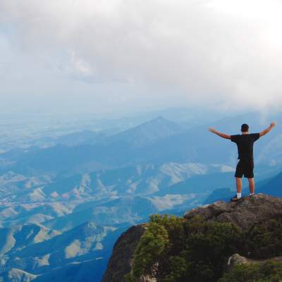 Acampamento Pico dos Marins